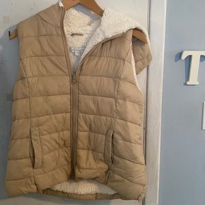 Brand New New York and Company Soft Vest